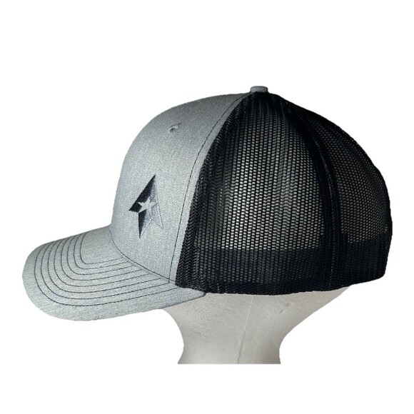 True North Steel Strapback Mesh Back Grey & Black Snap Back Trucker Cap - Picture 3 of 8
